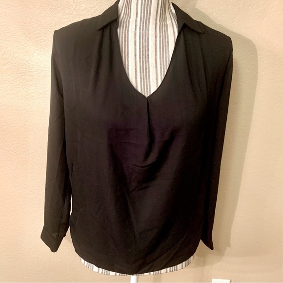 NEW TopShop Blouse 2 Black Semi Sheer V-Neck Long Sleeves Collar Button Cuffs - Picture 1 of 14